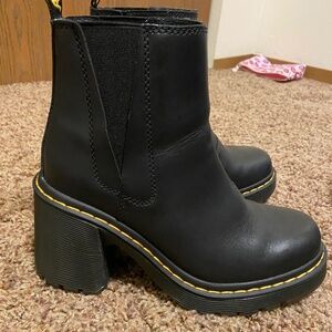 Doc marten women’s boots